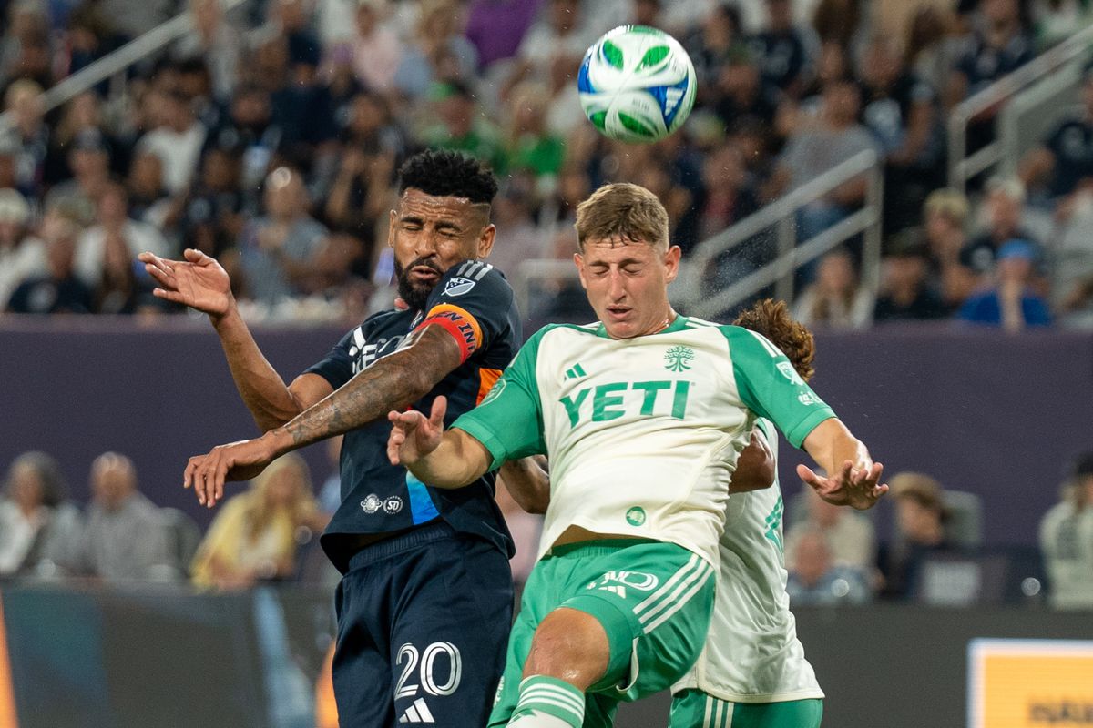San Diego FC Midfielder Aníbal Godoy (20) goes up for a header during an MLS Match against Austin FC on May 31, 2025 at Snapdragon Stadium in San Diego, CA.