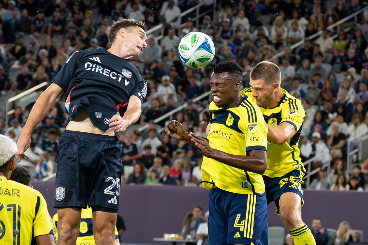 San Diego FC defender Ian Pilcher (25) goes up for a header during an MLS soccer game against Nashville SC, Friday July 25, 2025 in San Diego, CA. San Diego FC defender Ian Pilcher (25) goes up for a header during an MLS soccer game against Nashville SC, Friday July 25, 2025 in San Diego, CA.