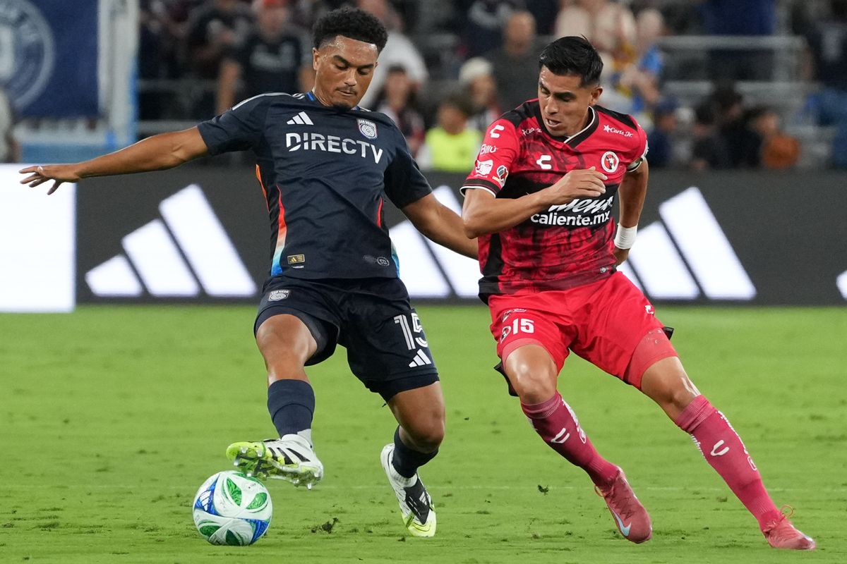 San Diego FC midfielder Pedro Soma (15) battles for the ball during an MLS soccer game against the Club Tijuana, Tuesday September 16, 2025 in San Diego, California.