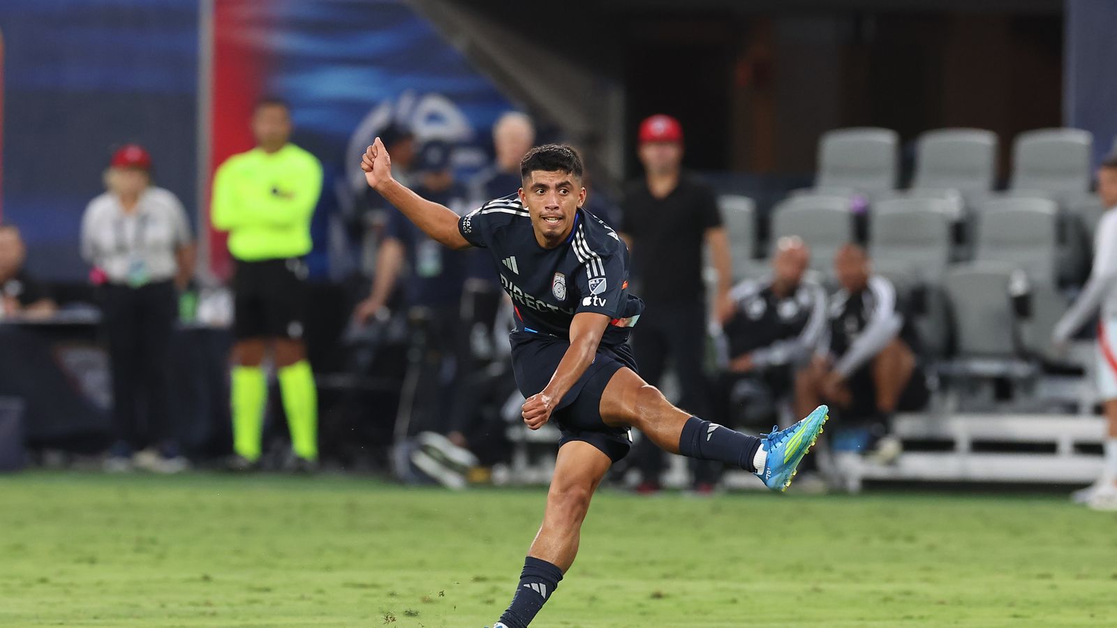 Sdffvc SDFC edges out FC Dallas 1-0 in return home