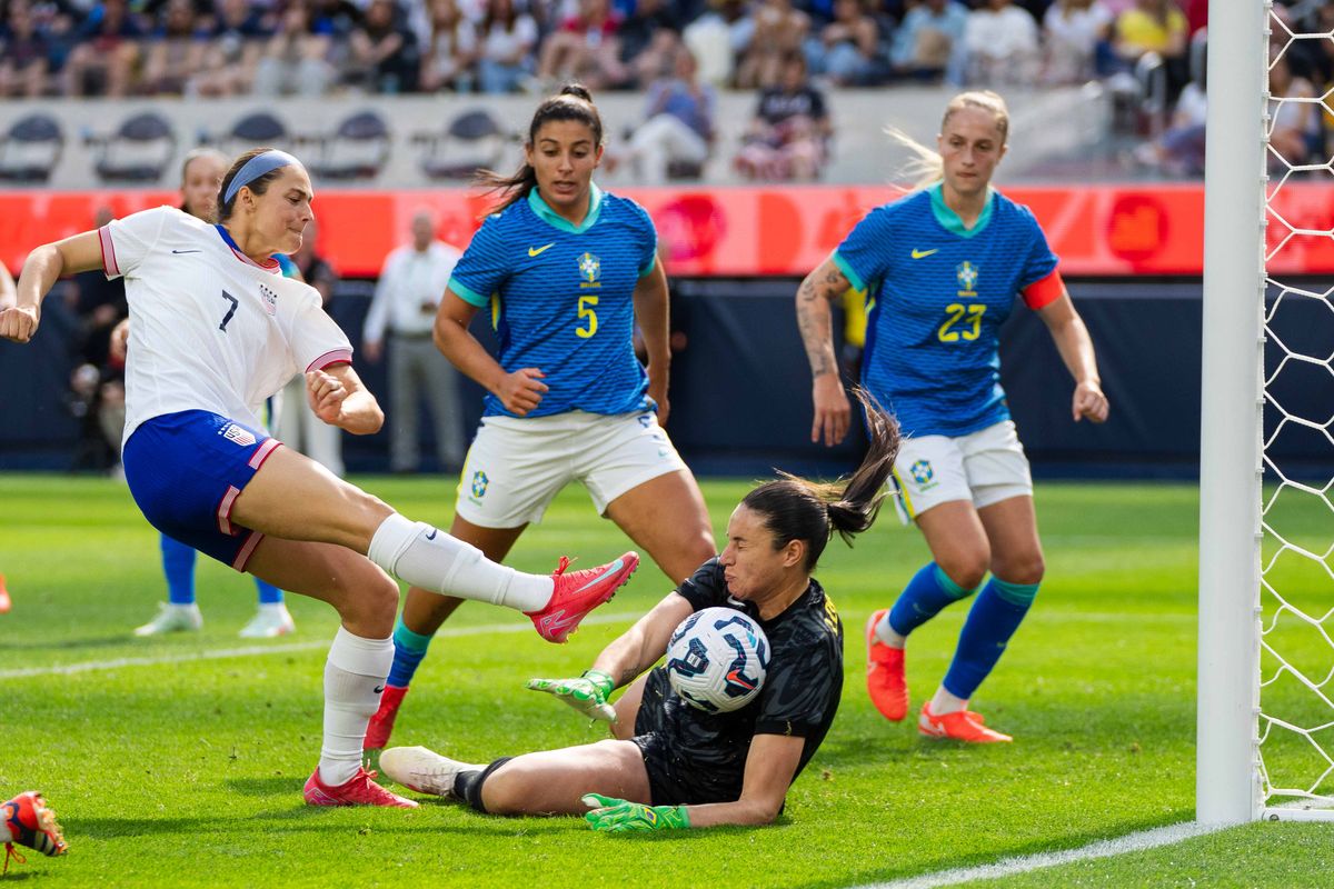 US Women’s National Team forward Ashley Hatch (7) falls short of scoring a goal at a friendly match against Brazil on April 5th, 2025 in Inglewood California
