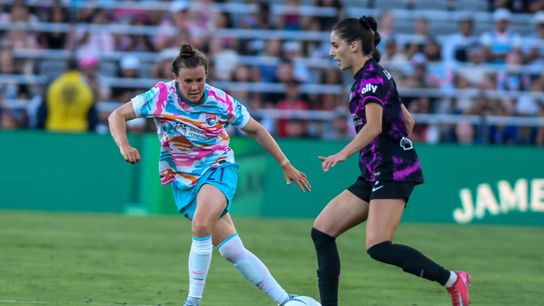 San Diego Wave  forward Savannah McCaskill (21) plays defense during a NWSL soccer match Sunday September 7, 2025 in San Diego, California.
