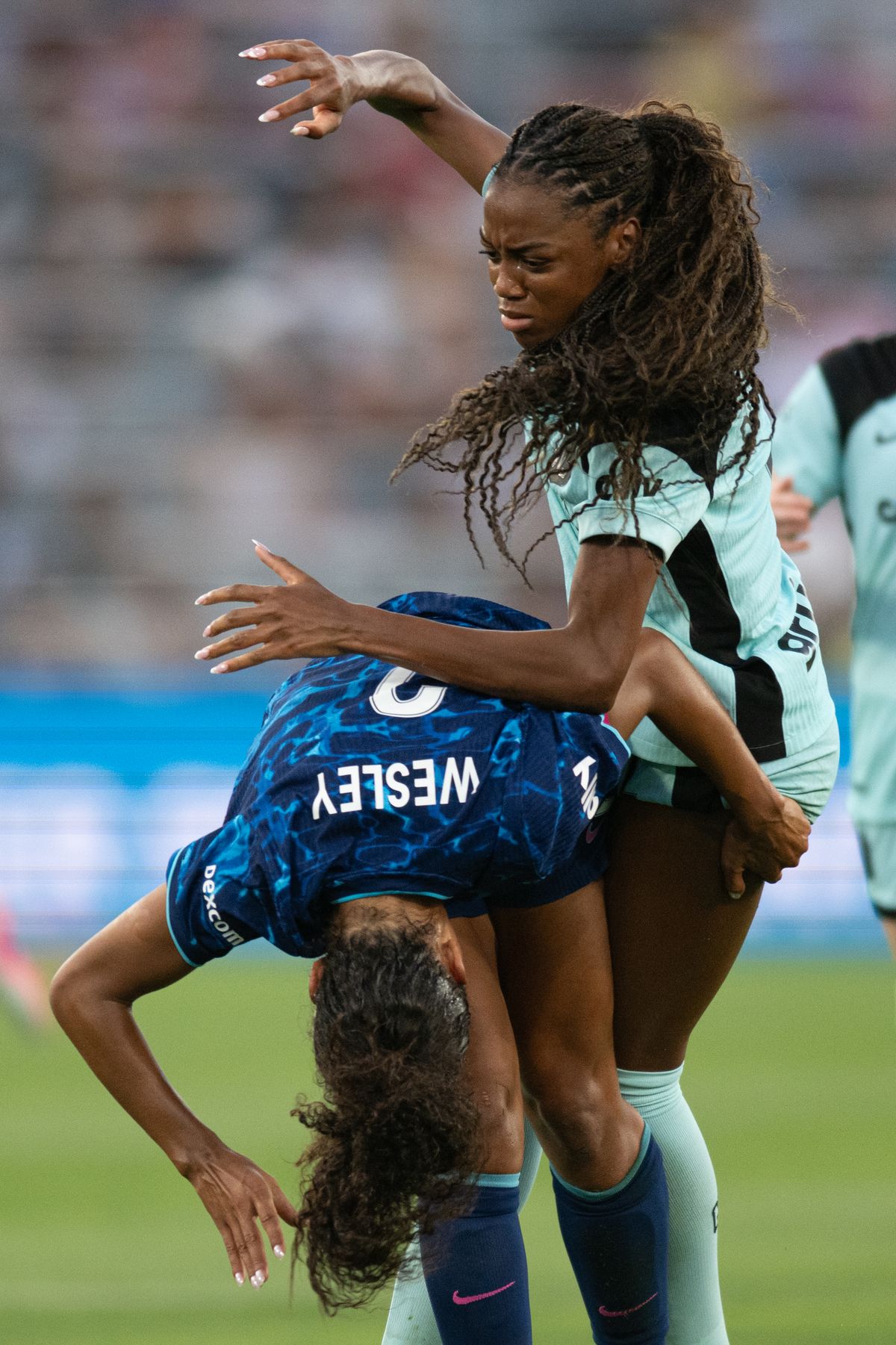 Gotham FC forward Jordyn Dudley (2) gets tangled up with San Diego Wave defender Kennedy Wesley (2) during an NWSL match between Gotham FC and San Diego Wave on Saturday, July 4, 2026 at Snapdragon Stadium in San Diego California Gotham FC forward Jordyn Dudley (2) gets tangled up with San Diego Wave defender Kennedy Wesley (2) during an NWSL match between Gotham FC and San Diego Wave on Saturday, July 4, 2026 at Snapdragon Stadium in San Diego California
