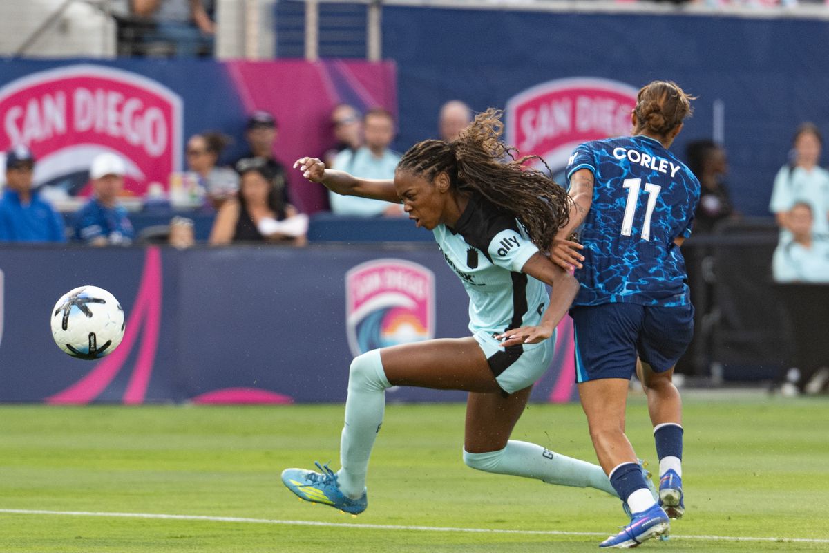 Gotham FC forward Jordyn Dudley (2) battle for possession against San Diego Wave midfielder Gia Corley (11) during an NWSL match between Gotham FC and San Diego Wave on Saturday, July 4, 2026 at Snapdragon Stadium in San Diego California Gotham FC forward Jordyn Dudley (2) battle for possession against San Diego Wave midfielder Gia Corley (11) during an NWSL match between Gotham FC and San Diego Wave on Saturday, July 4, 2026 at Snapdragon Stadium in San Diego California