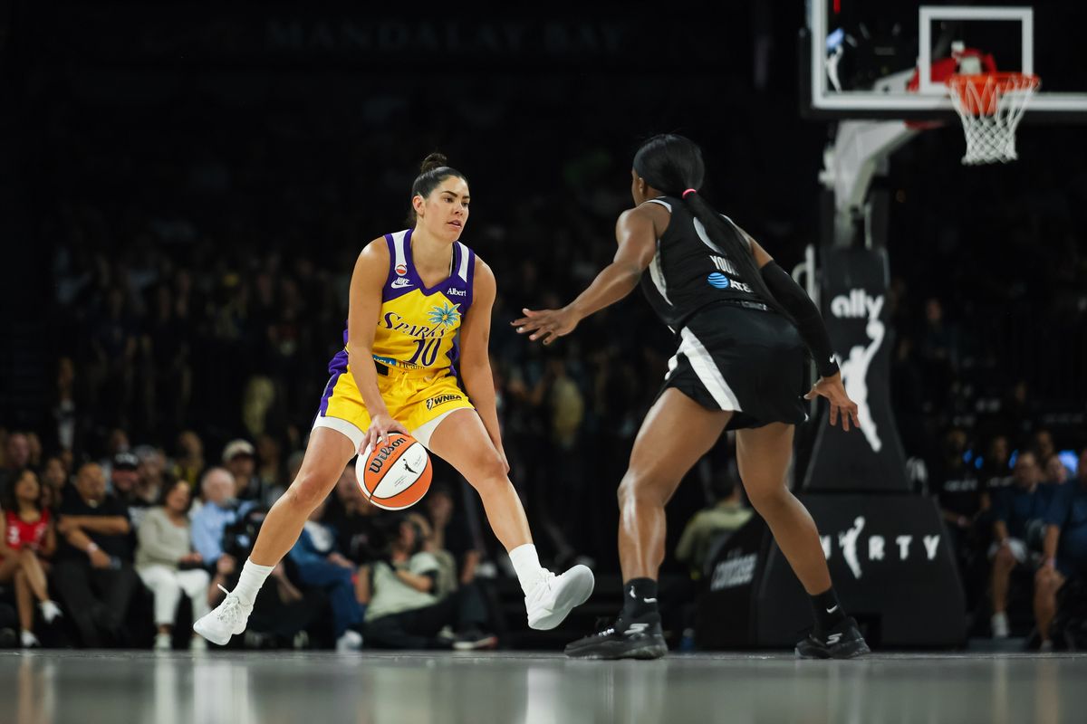 Los Angeles Sparks guard Kelsey Plum (10) dribbles up the court during a WNBA game between the Las Vegas Aces and the Los Angeles Sparks, Saturday May 23, 2026 in Las Vegas, Nev.