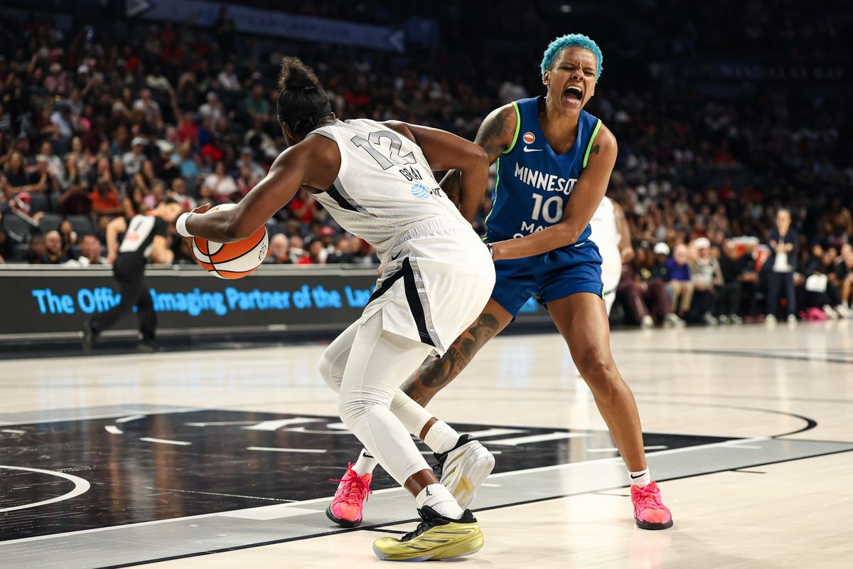 Minnesota Lynx guard Courtney Williams (10) reacts as she has the ball stolen from her by Las Vegas Aces guard Chelsea Gray (12) on Saturday, August 15, 2026, at Michelob ULTRA Arena in Las Vegas, Nevada. Minnesota Lynx guard Courtney Williams (10) reacts as she has the ball stolen from her by Las Vegas Aces guard Chelsea Gray (12) on Saturday, August 15, 2026, at Michelob ULTRA Arena in Las Vegas, Nevada.