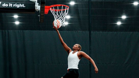 NaLyssa Smith embracing very different offseason than she's ever experienced taken in Las Vegas (Las Vegas Aces)