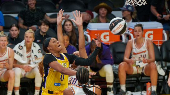 Poor third quarter dooms Sparks again taken at Crypto.com Arena (Los Angeles Sparks)