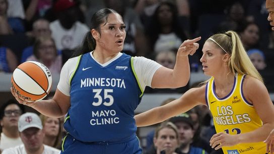Sparks sign former Lynx player Alissa Pili to 7-day contract taken in Los Angeles (Los Angeles Sparks)
