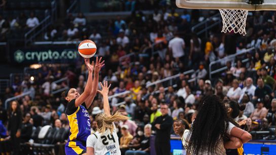 Sparks eliminated from playoff race after loss to Sky taken Wintrust Arena (Los Angeles Sparks)