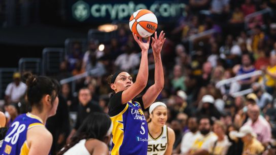 FINAL: Sky 92, Sparks 78 taken Wintrust Arena (Los Angeles Sparks)