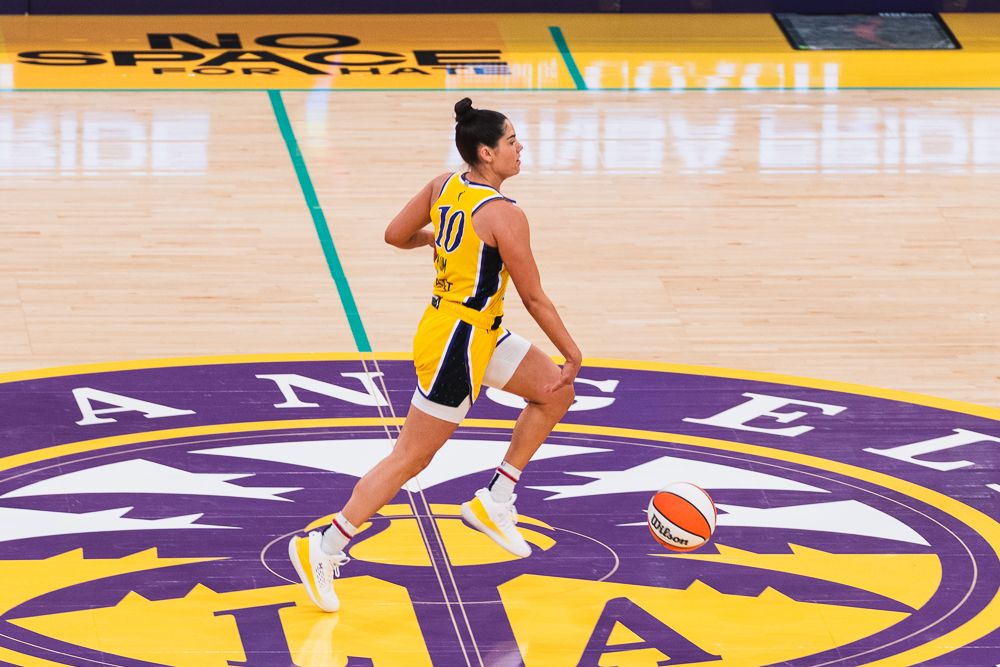 LA Sparks guard Kelsey Plum (10),  brings the ball up the court at a WNBA basketball game against the Chicago Sky, Sunday June 29th, 2025 in Los Angeles, California. 