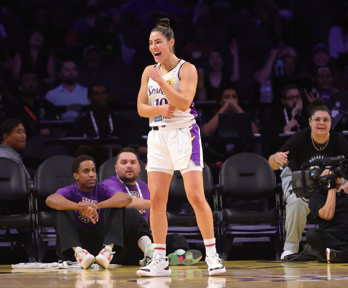 #10 Kelsey Plum of the Los Angeles Sparks celebrates a made basket against the Minnesota Lynx on July 10, 2025 in Los Angeles, CA. #10 Kelsey Plum of the Los Angeles Sparks celebrates a made basket against the Minnesota Lynx on July 10, 2025 in Los Angeles, CA.