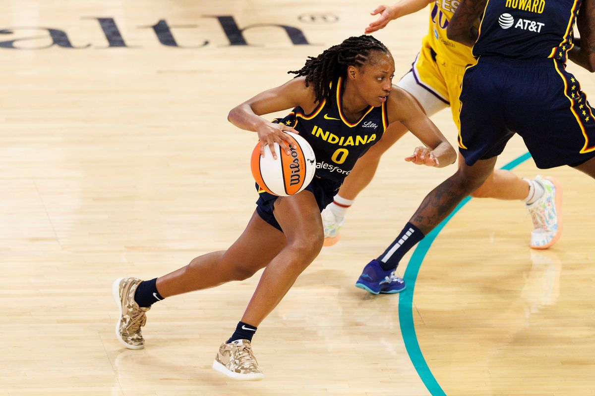 Kelsey Mitchell #0 of the Indiana Fever dribbles the ball during the game against the Los Angeles Sparks at Crypto.com Arena on August 5, 2025 in Los Angeles, California. Kelsey Mitchell #0 of the Indiana Fever dribbles the ball during the game against the Los Angeles Sparks at Crypto.com Arena on August 5, 2025 in Los Angeles, California.