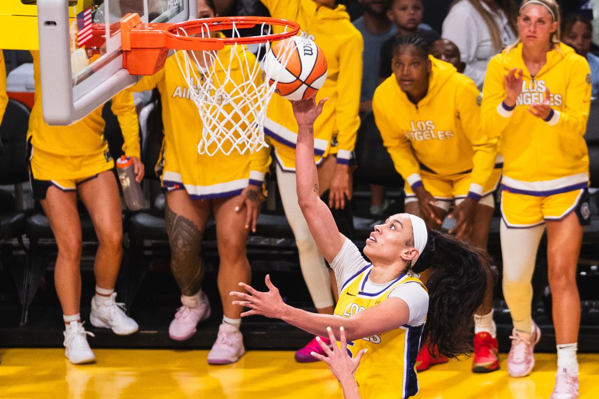 LA Sparks forward Dearica Hamby (5), taking a lay-up at a WNBA basketball game against the Indiana Fever, Friday August 29th, 2025 in Los Angeles, California. 