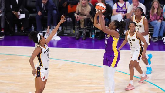Sparks take on Fever before going on long break (Los Angeles Sparks). Photo by Darwin Walker - The Sporting Tribune