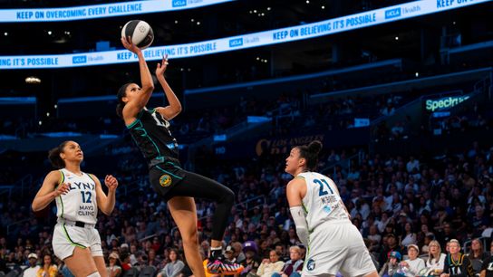 Sparks play second game of back-to-back on the road against Lynx taken at Target Center (Los Angeles Sparks). Photo by Nico Alba - The Sporting Tribune