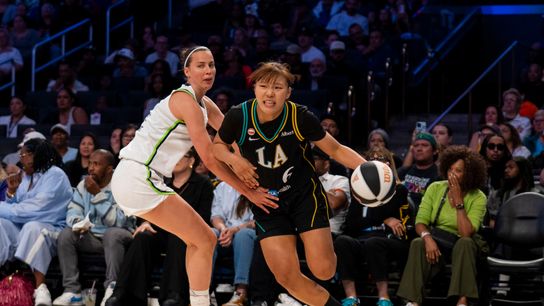 Sparks lose to Lynx; Miles scores career-high 31 points taken at Crypto.com Arena (Los Angeles Sparks). Photo by Nico Alba - The Sporting Tribune