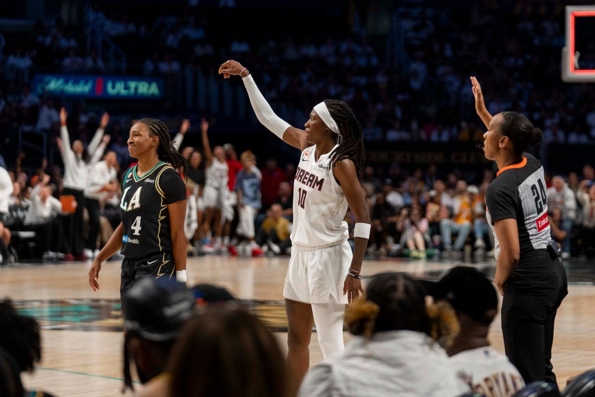 Atlanta Dream forward Rhyne Howard (10) hits a three pointer at the buzzer during a WNBA game against the Los Angeles Sparks, Thursday August 20th, 2026 in Los Angeles, California. Atlanta Dream forward Rhyne Howard (10) hits a three pointer at the buzzer during a WNBA game against the Los Angeles Sparks, Thursday August 20th, 2026 in Los Angeles, California.