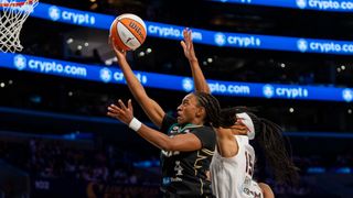 Sparks run into a nightmare as Dream blow them out at home taken at Crypto.com Arena (Los Angeles Sparks). Photo by Nico Alba - The Sporting Tribune