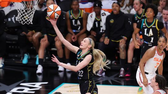 Sparks stop six-game losing streak after beating Sun in ugly affair taken at Crypto.com Arena (Los Angeles Sparks). Photo by Darwin Walker - The Sporting Tribune