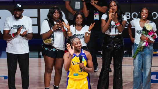 Nneka Ogwumike leaves the court, but not the community (Los Angeles Sparks). Photo by John Panganiban-The Sporting Tribune