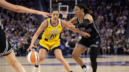 Sparks go against Valkyries, look to sweep three-game road trip taken at Chase Center (Los Angeles Sparks). Photo by D. Ross Cameron-Imagn Images